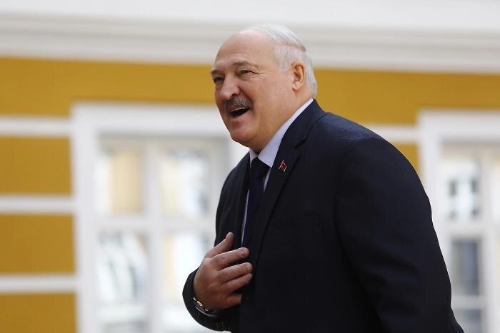 Александр Лукашенко. Обложка © Life.ru