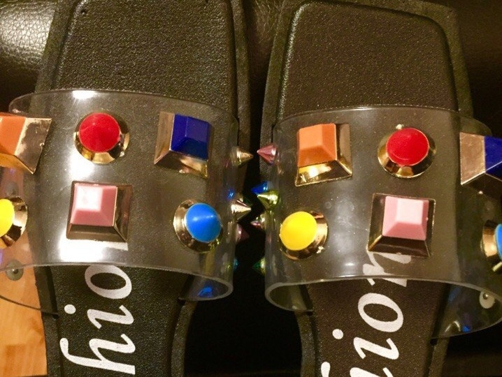 Ярославская Амели (грустная история про обувь...)