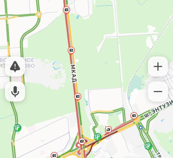 1:30 ночи, а МКАД всё стоит