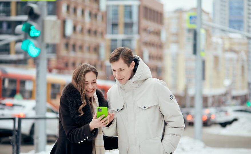 Приморцы пользуются ИИ через агрегаторы