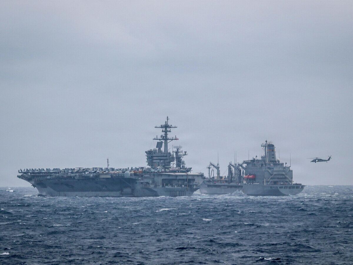    Авианосец USS Abraham Lincoln ВМС США | © Фото : Petty Officer 2nd Class Christian Kibler