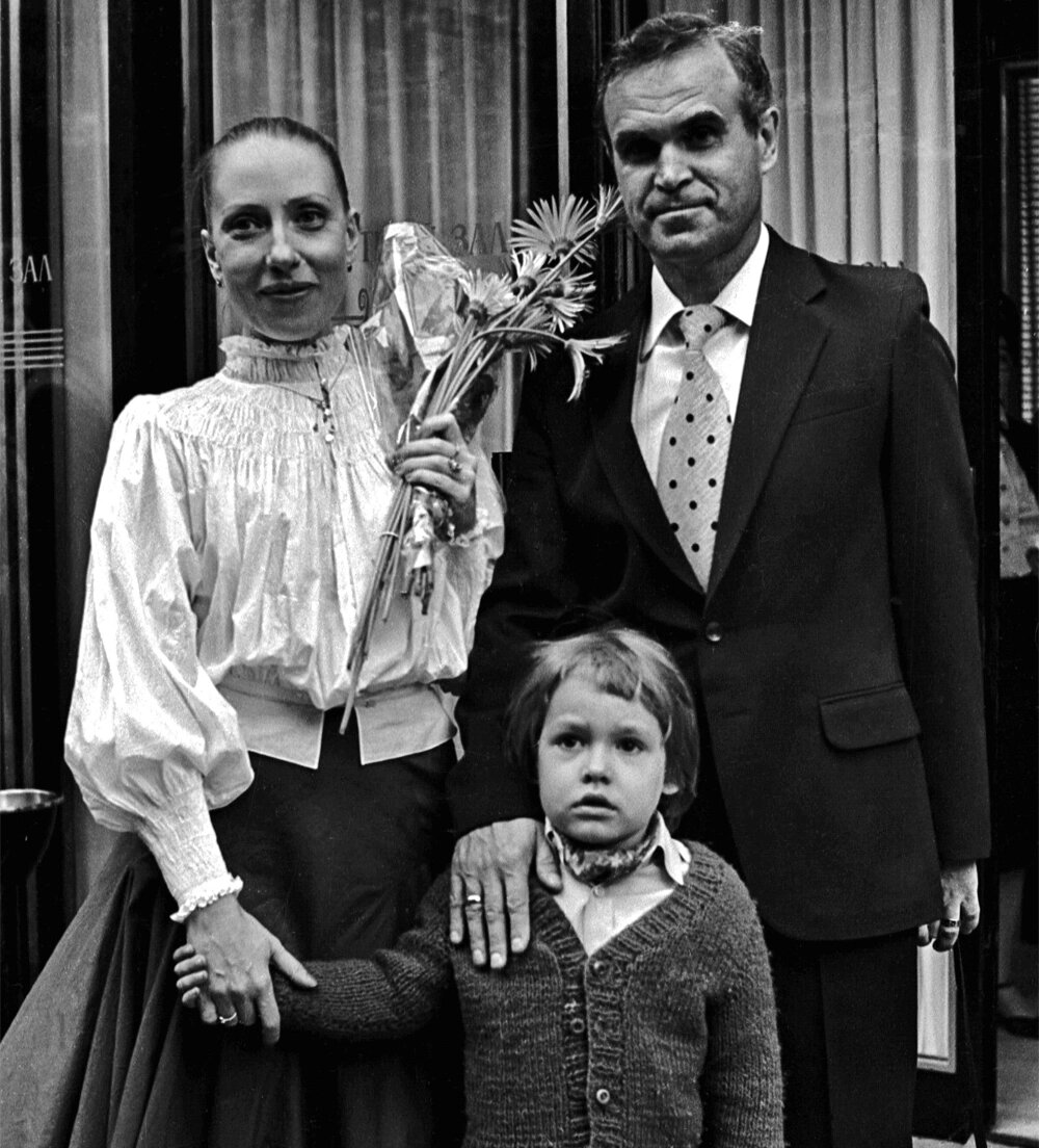    Инна Чурикова, Глеб Панфилов и Иван Панфилов. 1981 г. Фото: www.globallookpress.com