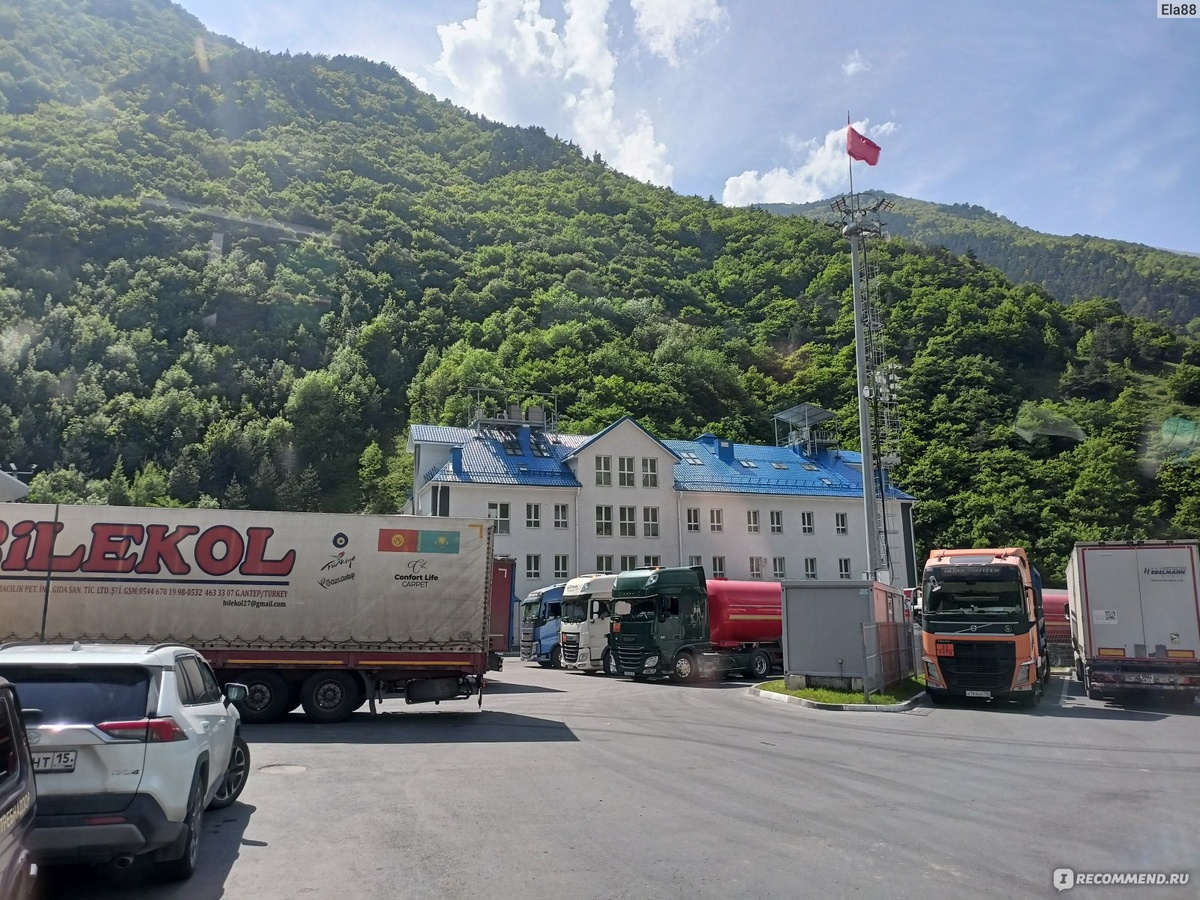 КПП "Верхний Ларс"