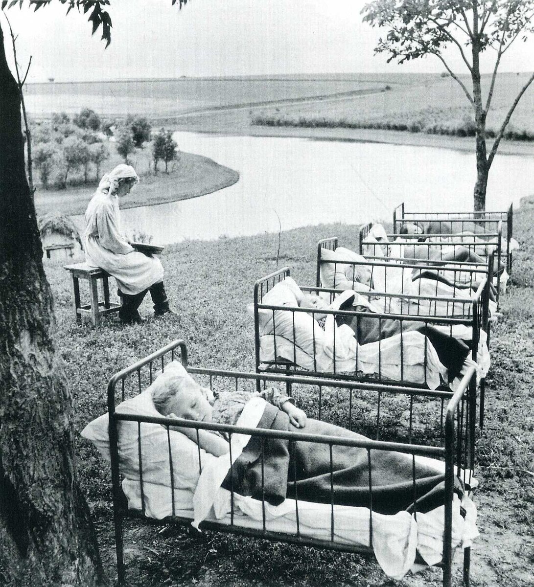 Тихий час в детском саду. Фото: Евгений Халдей