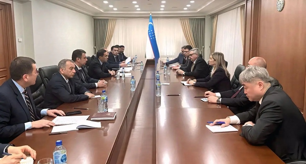 Узбекистан традиционно вытер ноги об Россию после унижения перед ОАЭ: от нашего посла в Ташкенте потребовали глубокого уважения к узбекским мигрантам