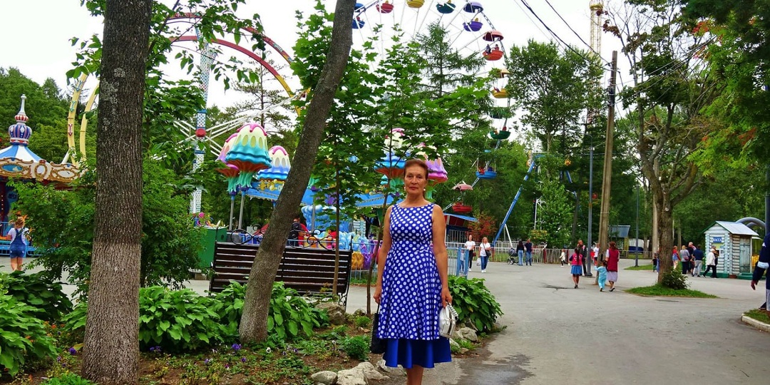 Моё платье стало мало на 12 см. Помогите найти ему вторую жизнь?