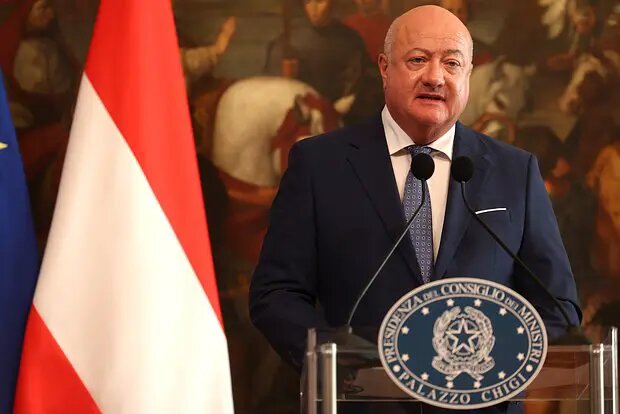    Фото: lenta.ru Роман Булатов