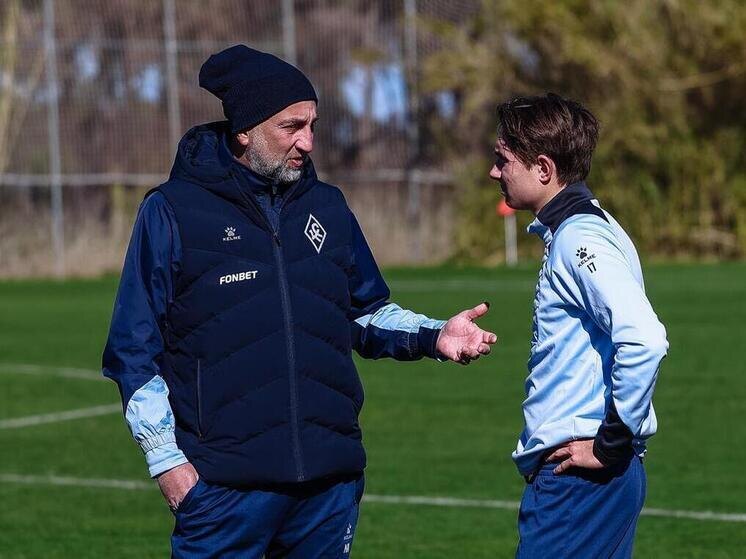     Магомед Адиев и Иван Бобер. Фото: ПФК «Крылья Советов»