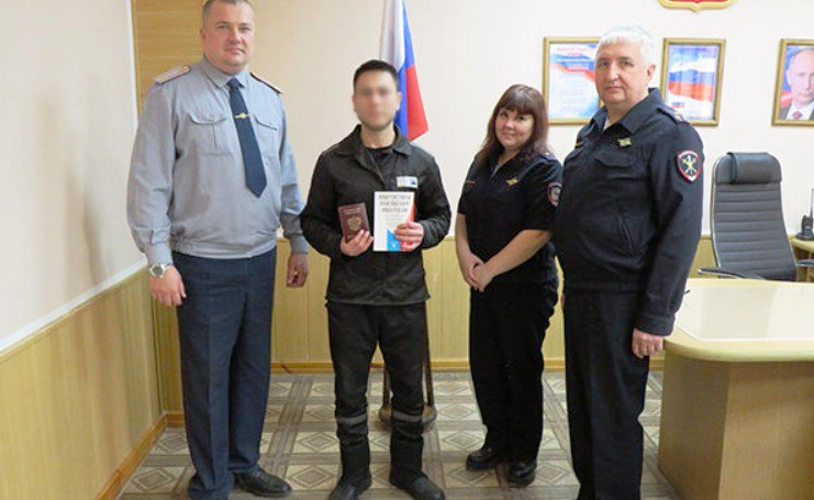 В местах лишения свободы 20 человек, осужденных за ваххабизм, получили гражданство Российской Федерации.