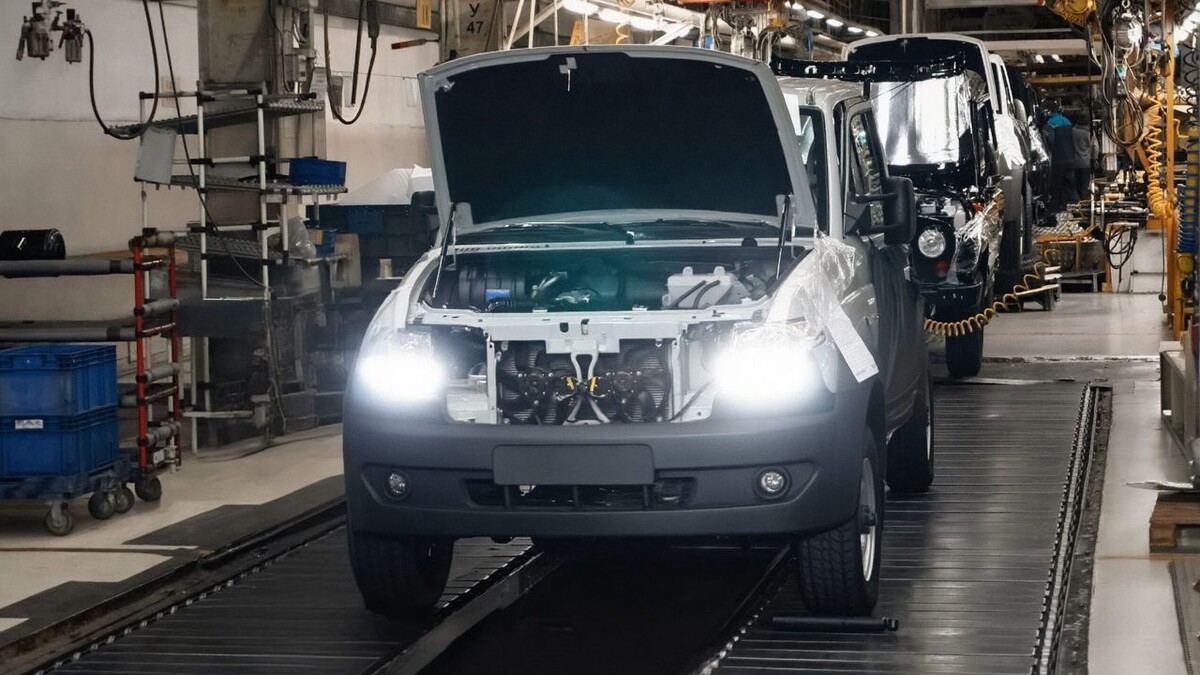    Производство автомобилей УАЗ. Фото УАЗ