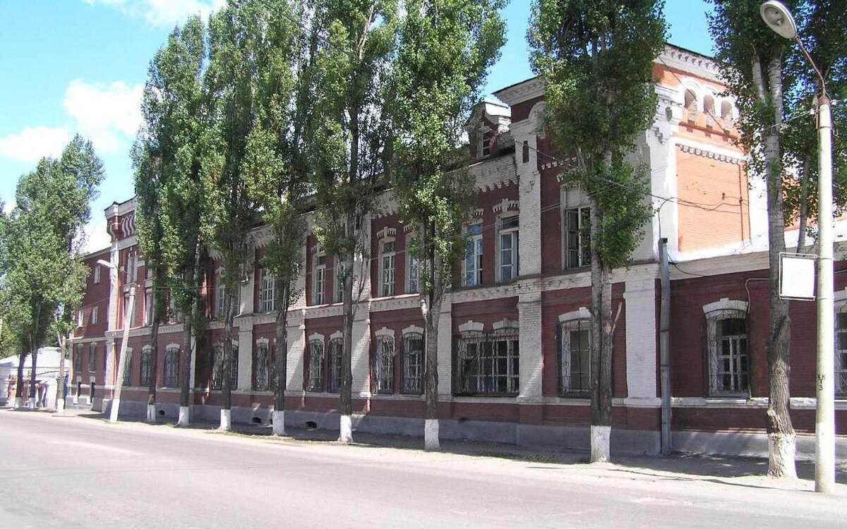    Инвестора ищут для возрождения исторического Елецкого ликеро-водочного завода в Липецкой области фото: АИР Липецкой области