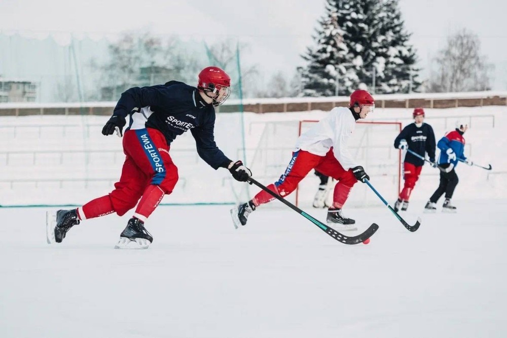    В Нижнем Новгороде завершились сборы сборных России по хоккею с мячом