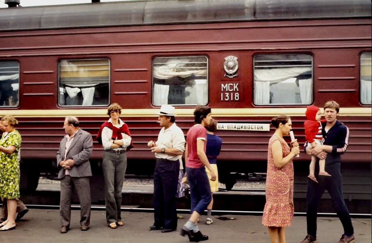 Какие недостатки советских поездов дальнего следования все хотят забыть как страшный сон?
