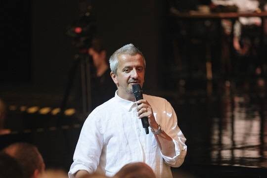    Константин Богомолов высказался о скандале с его назначением в Школу-студию МХАТ