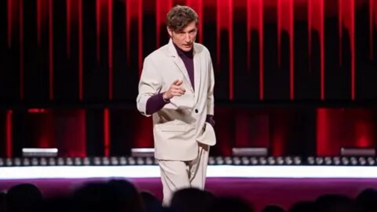 «Гламурный подонок» или просто невоспитанный человек? Павел Воля решил самоутвердиться за счет внешности другого мужчины, но получил жесткий отпор от собственной аудитории.