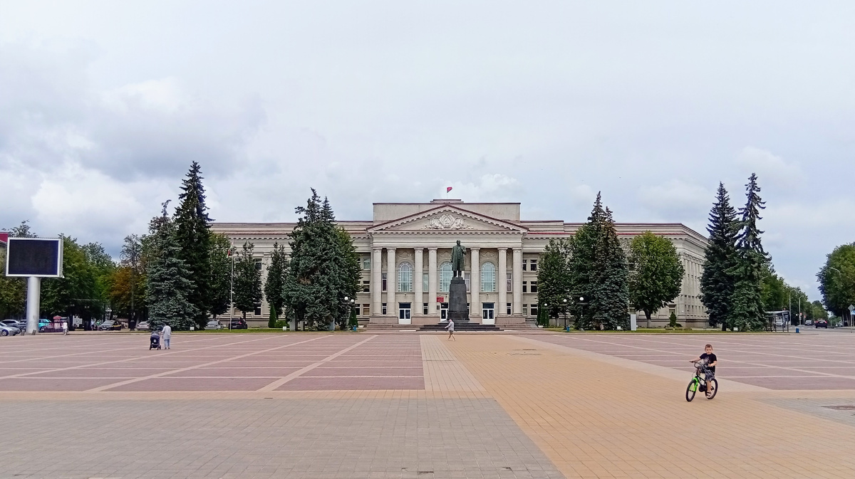 Молодечно, Центральная площадь. Фото из личного архива автора.
