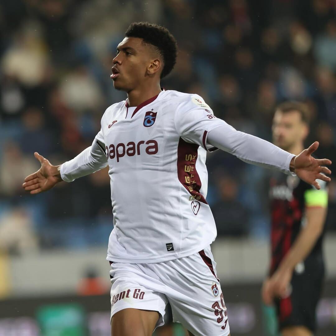    «Зенит» сделал предложение по трансферу Филипе Аугустоевгений