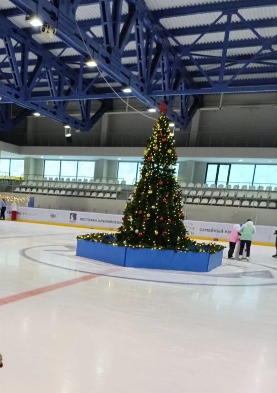 Каток на Роза Хутор. Фото автора