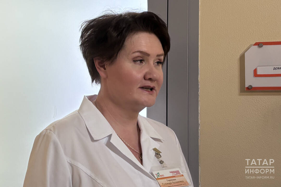 Гульнара Гарипова: «Мы к этому готовились. Хирургический этап продлился три часа и прошел по плану. Мы отслеживали каждую минуту»Фото: © Роман Баданов / «Татар-информ»