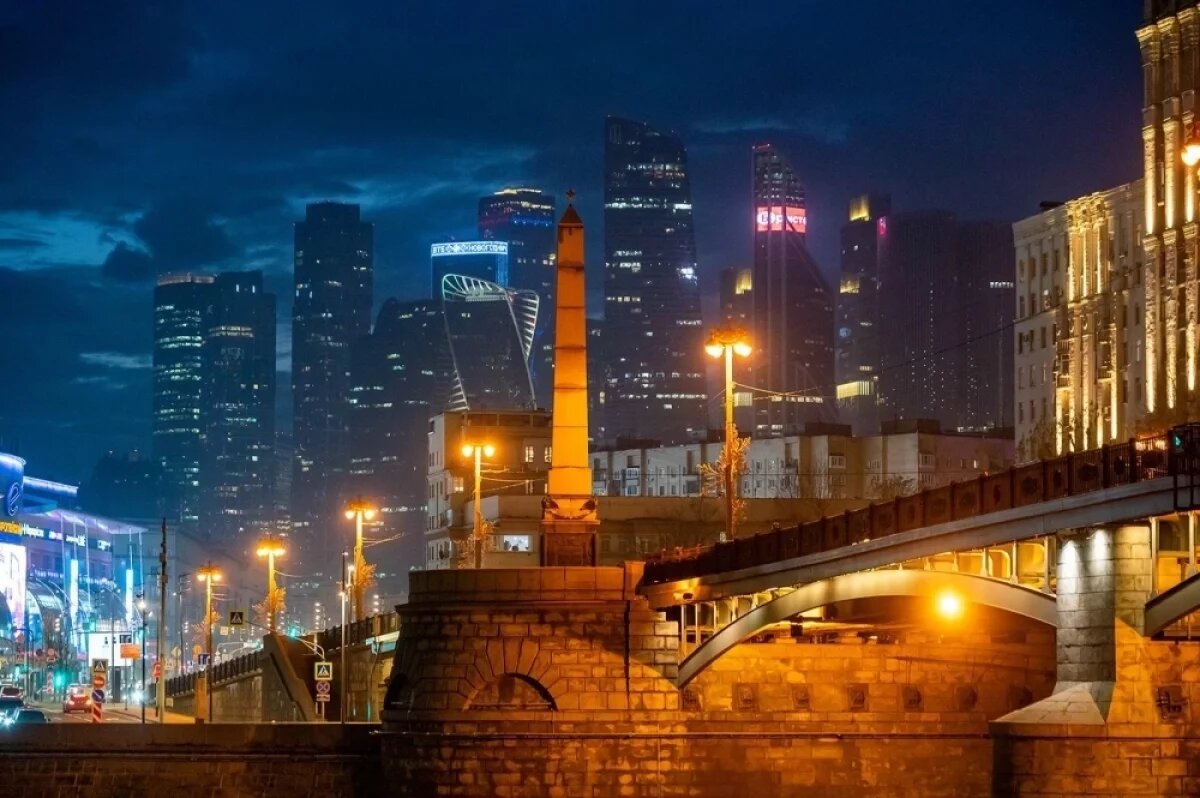    Собянин: Москва входит в тройку наиболее освещенных мегаполисов планеты