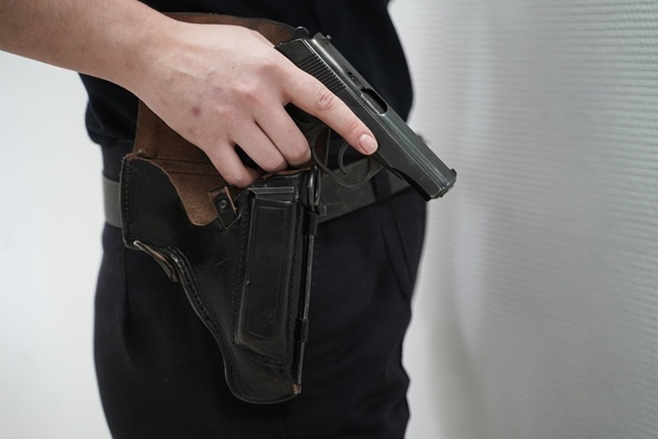    Владельцам гражданского оружия в Запорожской области необходимо привести документы в соответствие с законодательством РФ Светлана МАКОВЕЕВА