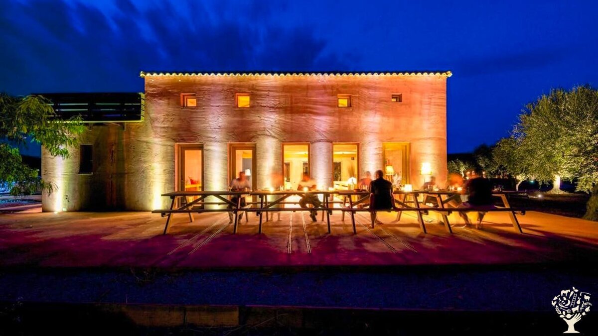 отель Eumelia, фото с сайта отеля 