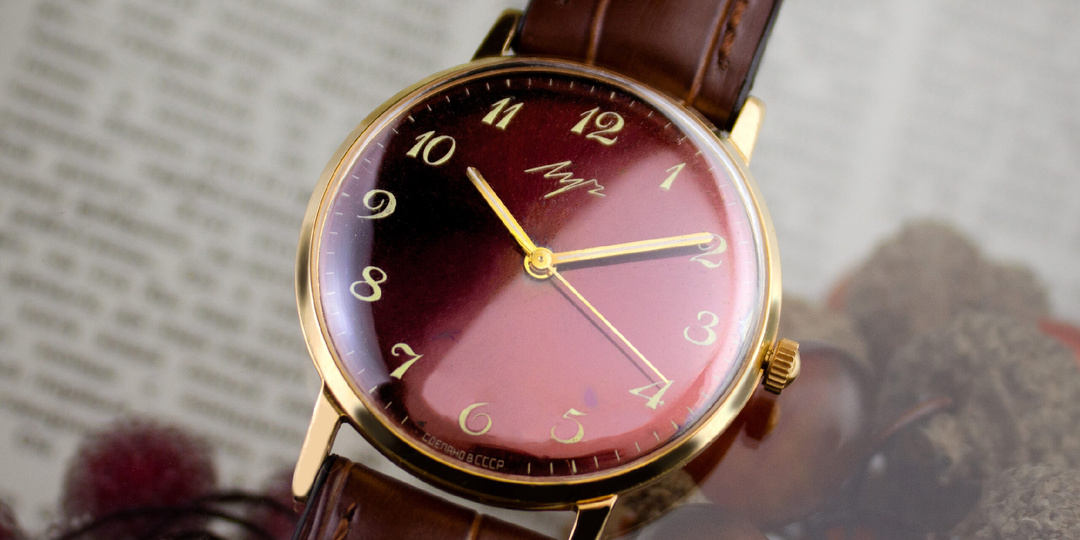 «Луч» сквозь время: история тонких советских часов на 23 камнях