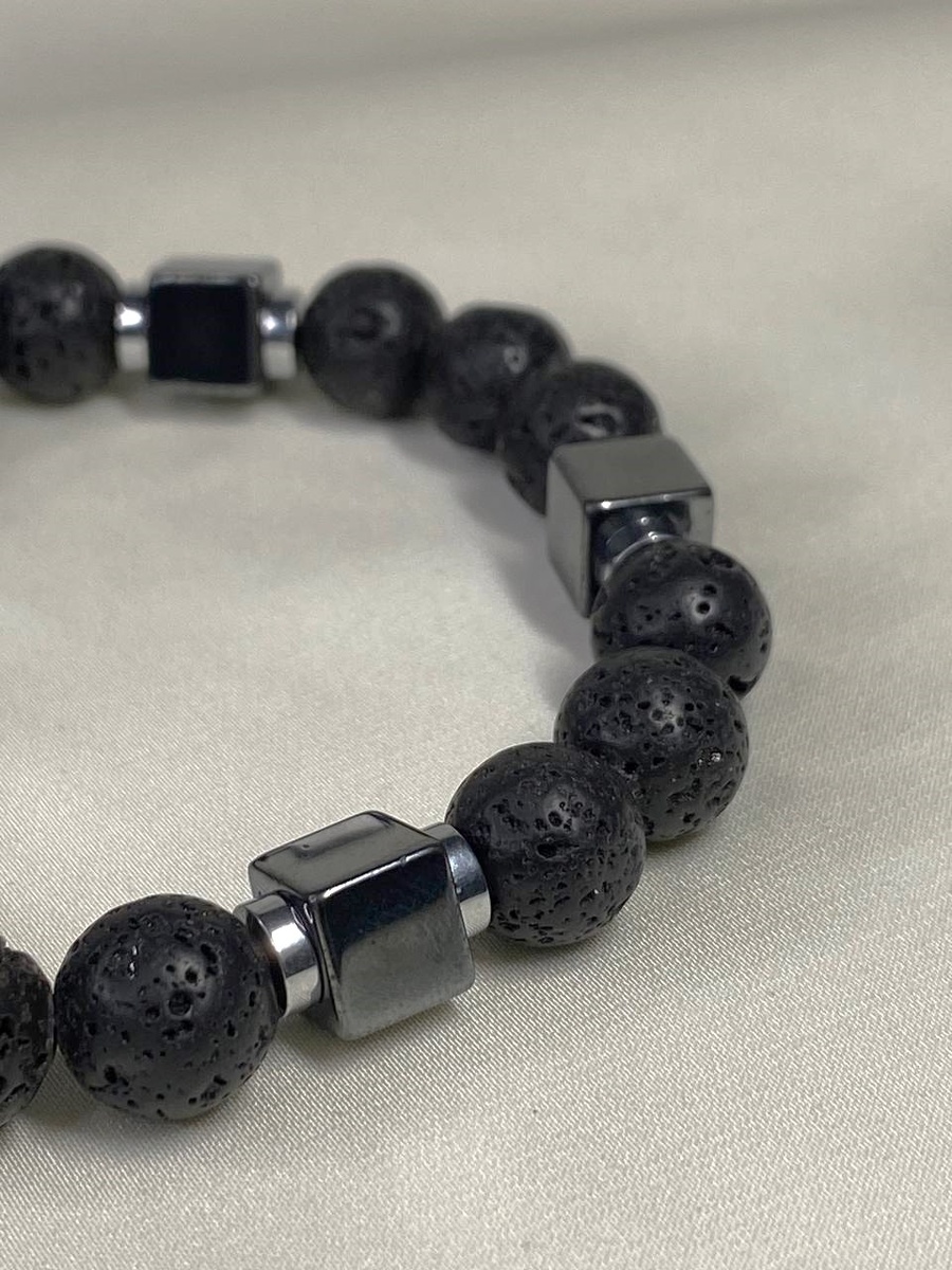 Браслет из Вулканической Лавы и Кубиков Гематита от Азимут Декор.