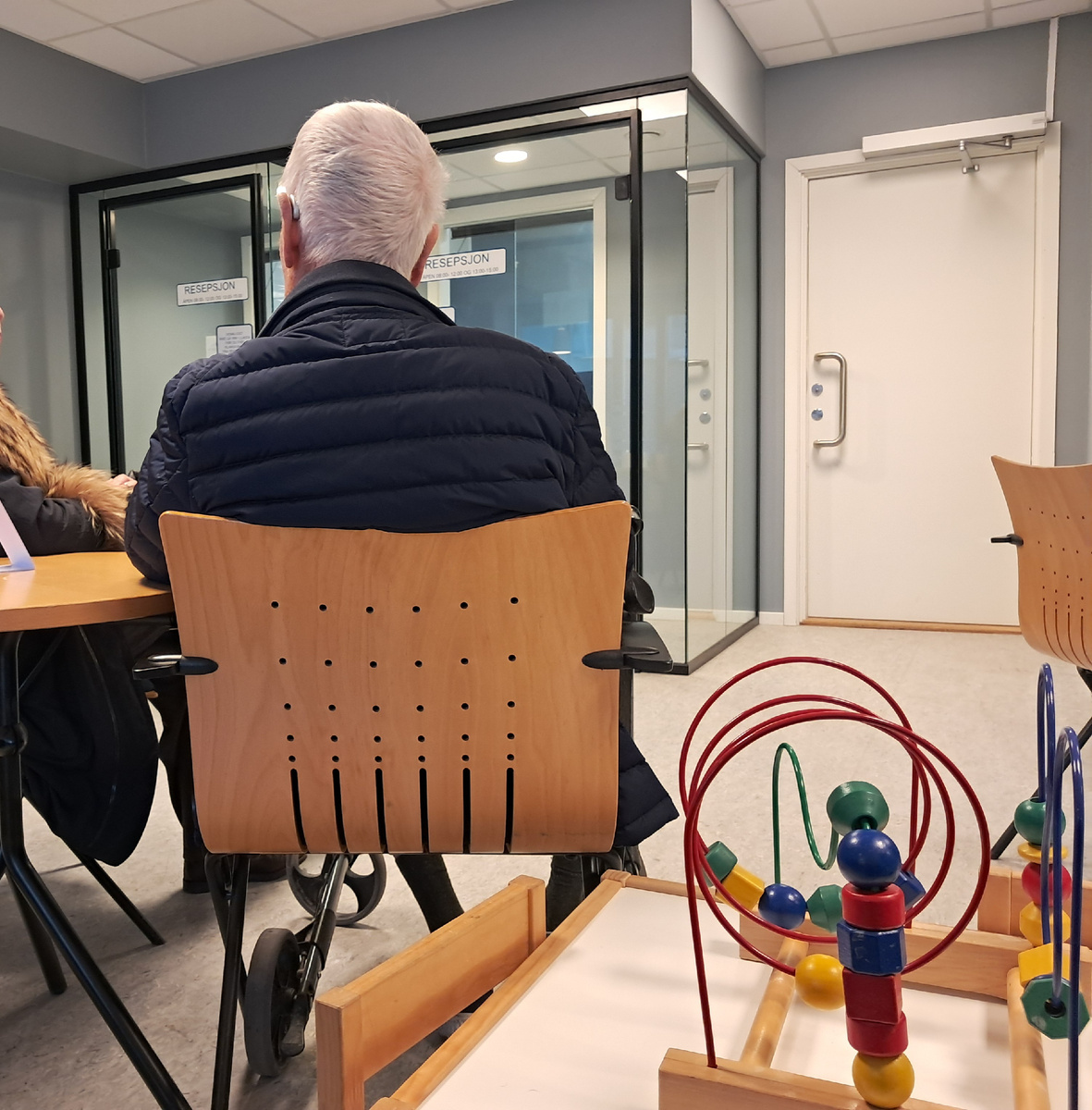 В ожидании врача.