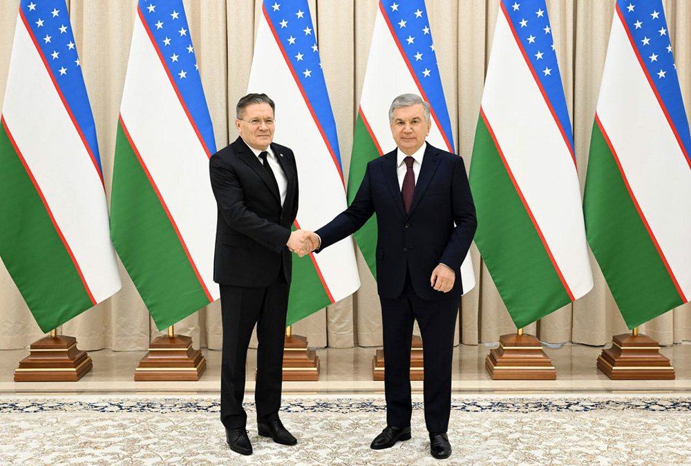 Алексей Лихачев и Шавкат Мирзиёев. Фото пресс-службы президента Узбекистана