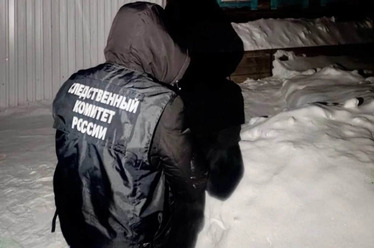    Рядом с 24-этажным зданием в центре Кирова обнаружили тело мужчины