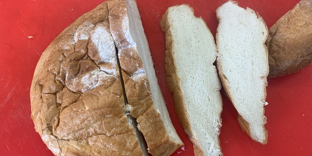 Перестал греть черствый хлеб в микроволновке. Объясняю, почему мягкость - иллюзия