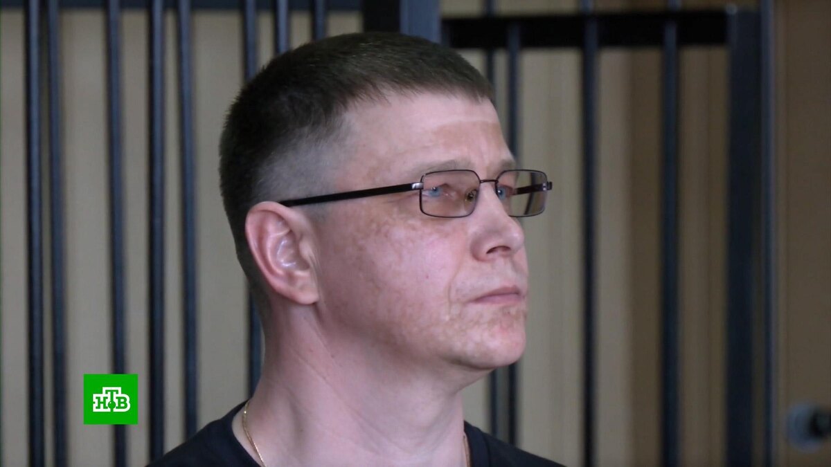    Подозреваемых в убийстве школьницы полицейских признали невиновными