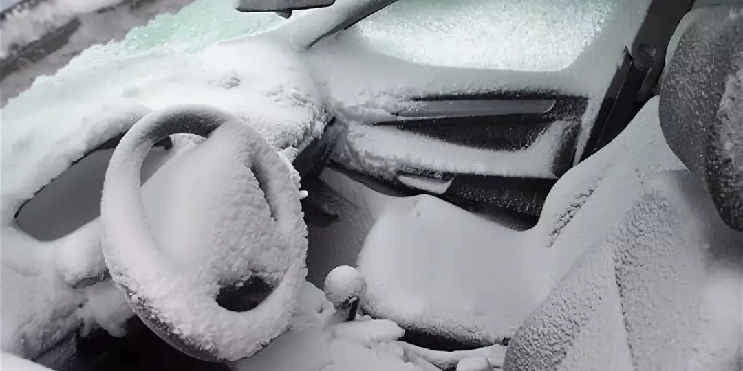 Планшет замерз, ручка не вылезла: Как китайские авто переживают русскую зиму 2026