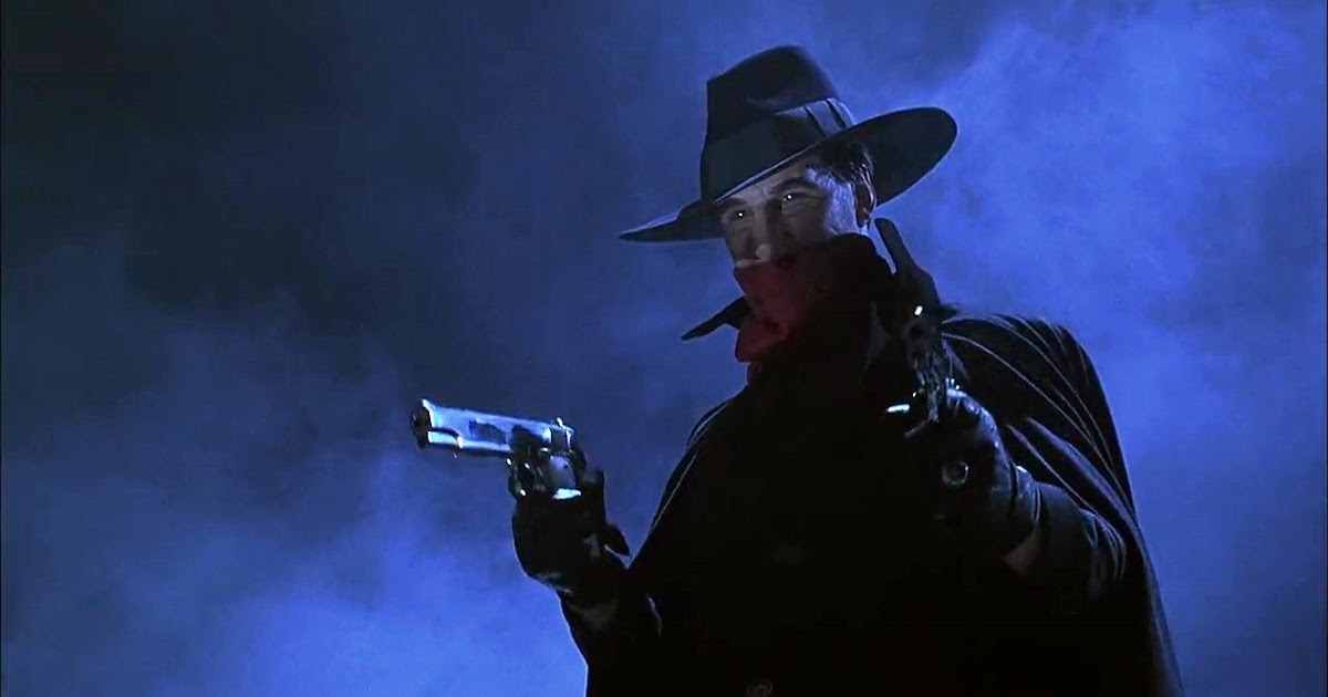 Кадр из фильма «The Shadow». Режиссер: Рассел Малкэй. Производство: Bregman/Baer Productions, Universal Pictures