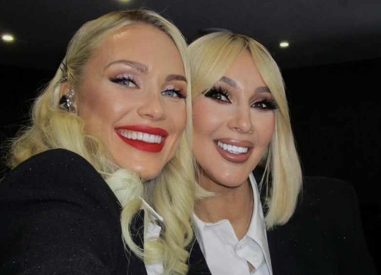     Катя Гордон и Лера Кудрявцева