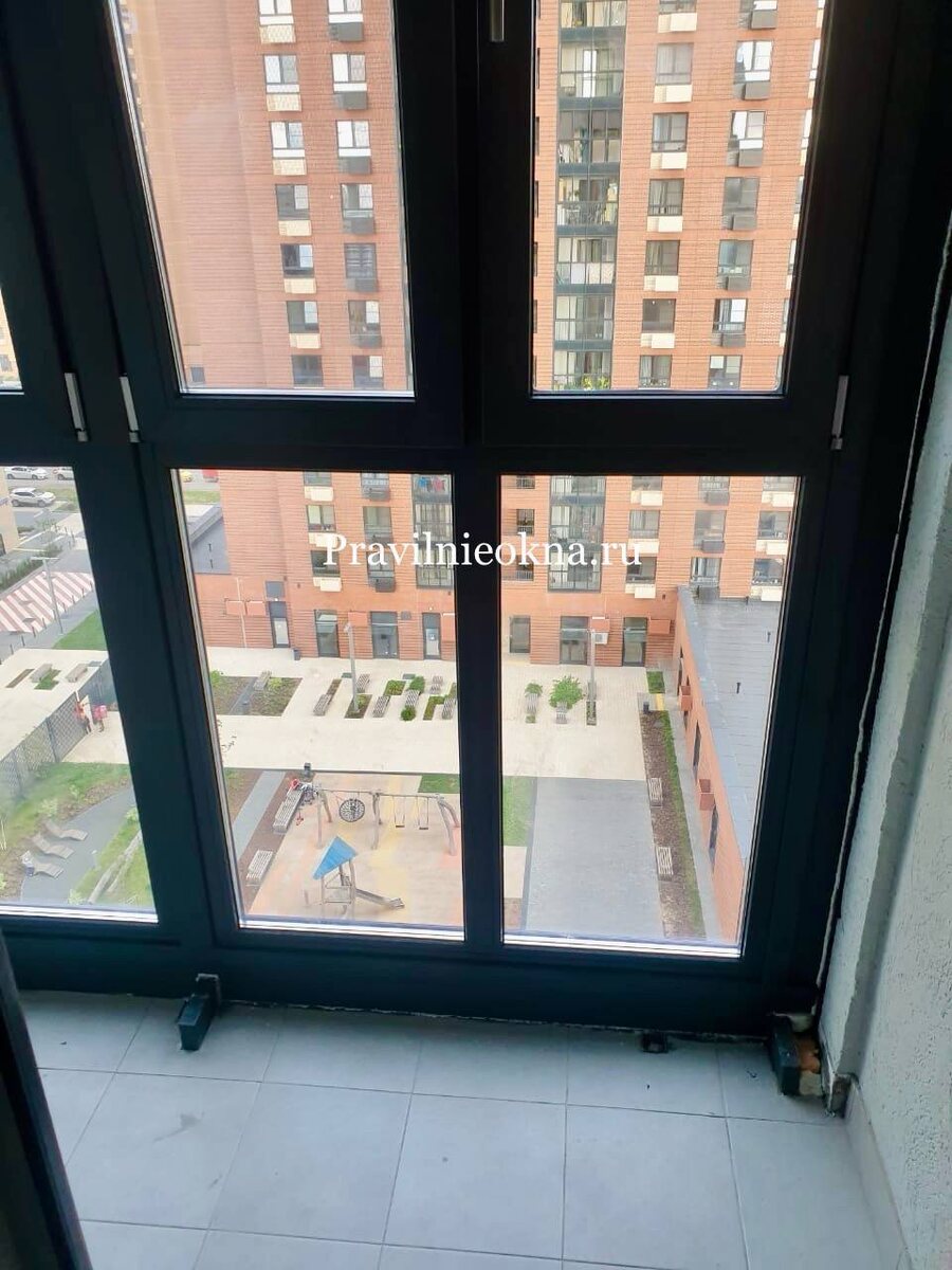 Готовый теплый балкон от компании «Правильные Окна». Адрес Малая Очаковская 6. 