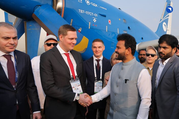  Российские полностью импортозамещенные самолеты прилетели в Индию / фото: пресс-служба ОАК