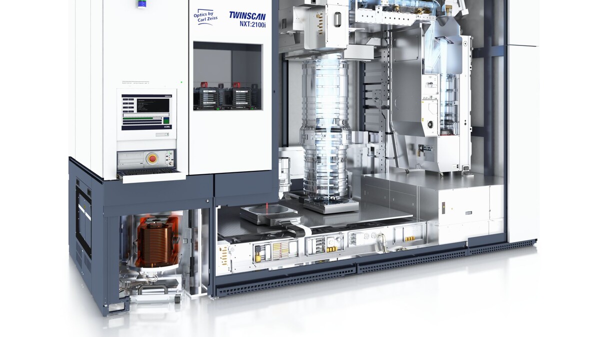 Иммерсионный DUV фотолитограф (сканер) ASML TWINSCAN NXT:2100i. Изображение: ©ASML