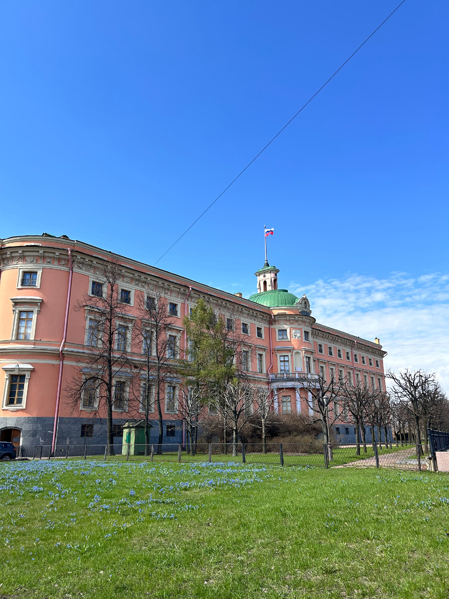Михайловский замок. Источник - личный архив