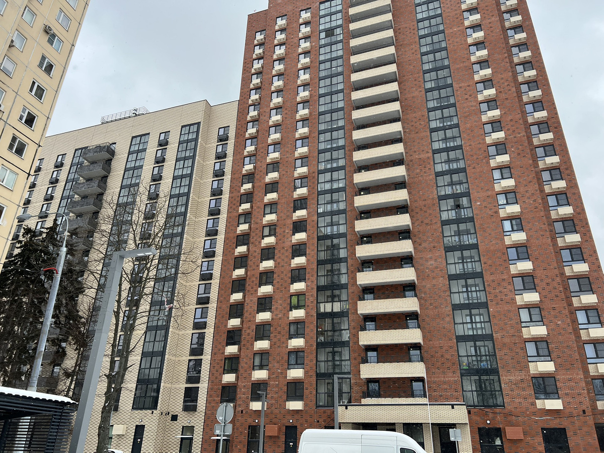 Замена холодного остекления на теплое. Улица Тайнинская 