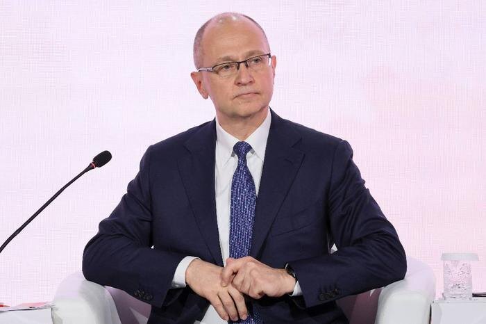 Сергей Кириенко. Обложка © ТАСС / Сергей Савостьянов