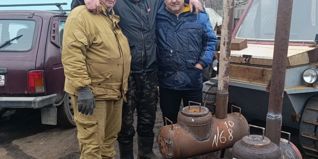 Вы – на фронте, мы – в тылу. Вместе куём победу