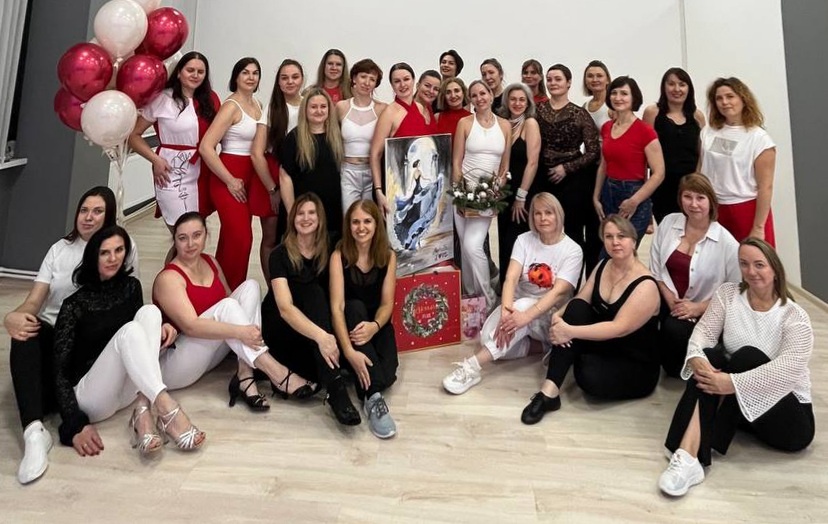 Открытие танцевального пространства "Дива" в посёлке Солнечный.