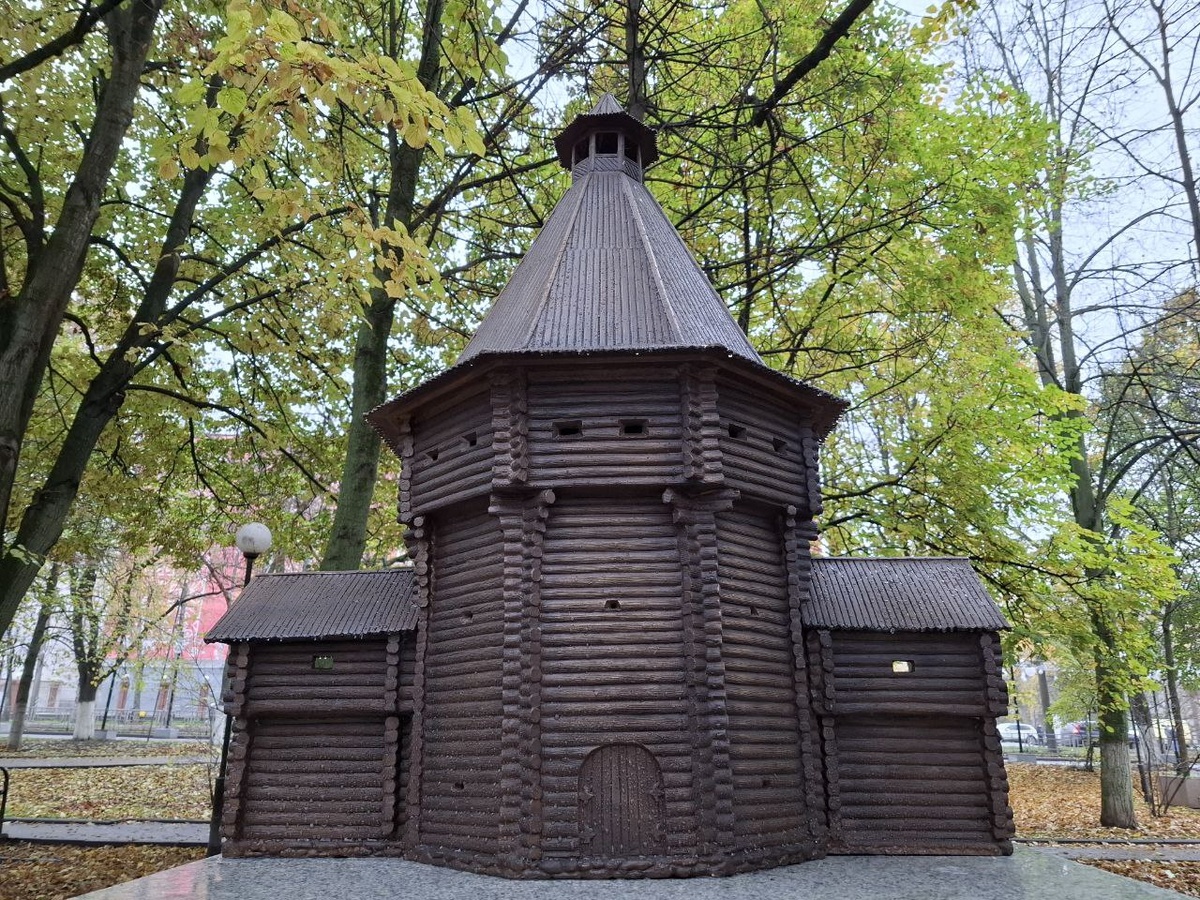 Софийская башня. Фото Елены Рожиной