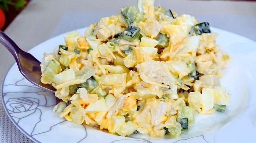 Ваши домочадцы и гости будут в восторге! Рецепт вкуснейшего куриного салата