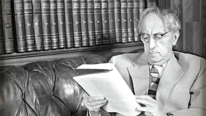 Исаак Китайгородский