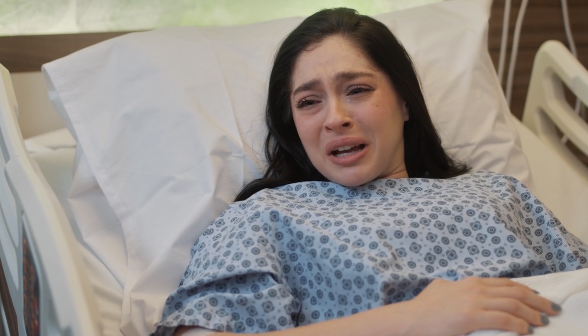 Кадр из сериала "Розы и грехи"