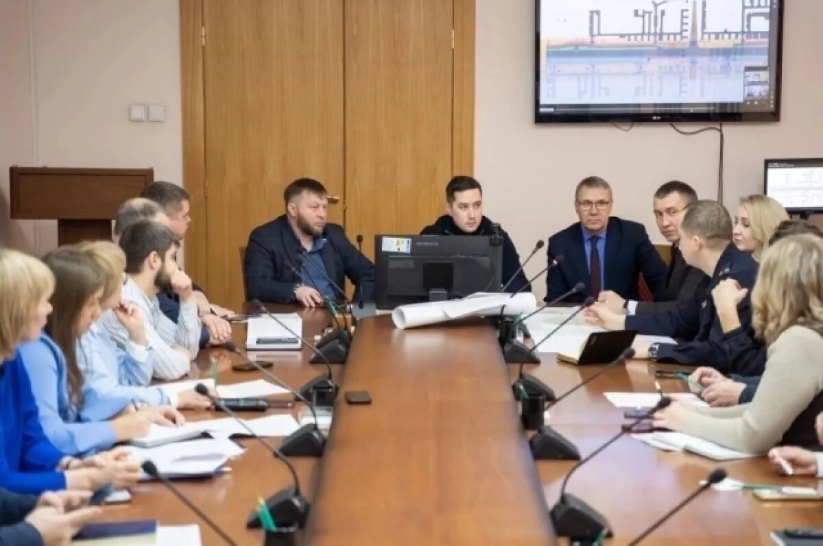    Глава администрации Кирова высказался против подземных переходов.