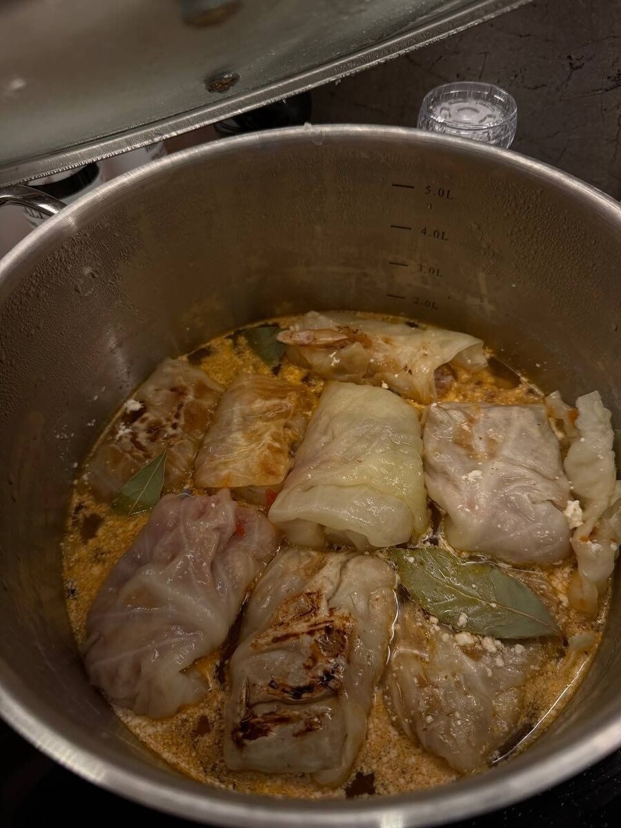    Голубцы. Еда. Источник: t.me/azagitova_official